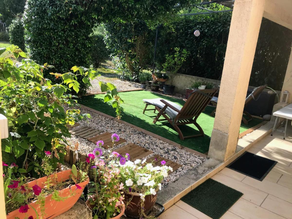 Chambre Et Salle De Bain Prive S'Ouvrant Sur Terrasse, Jardin Et Cuisine D'Ete กีญ็อง ภายนอก รูปภาพ